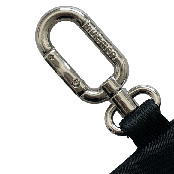 Lululemon Black Keychain Accessory - Picture 3 of 6
